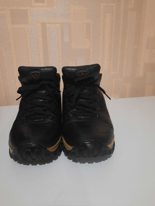 Зимові ботинки 42р