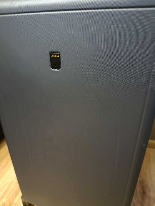 Walizka bagażowa 99L obrotowe kółka twarda lekka