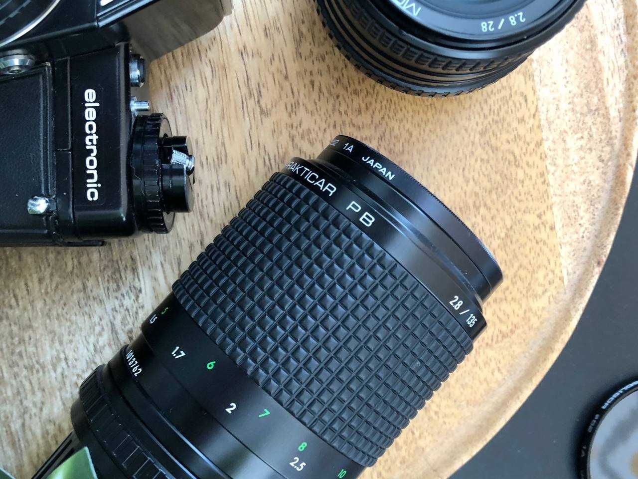 Фотоапарат Praktica BC1 з Обєктивом Pentacon Prakticar 50mm f/1.8