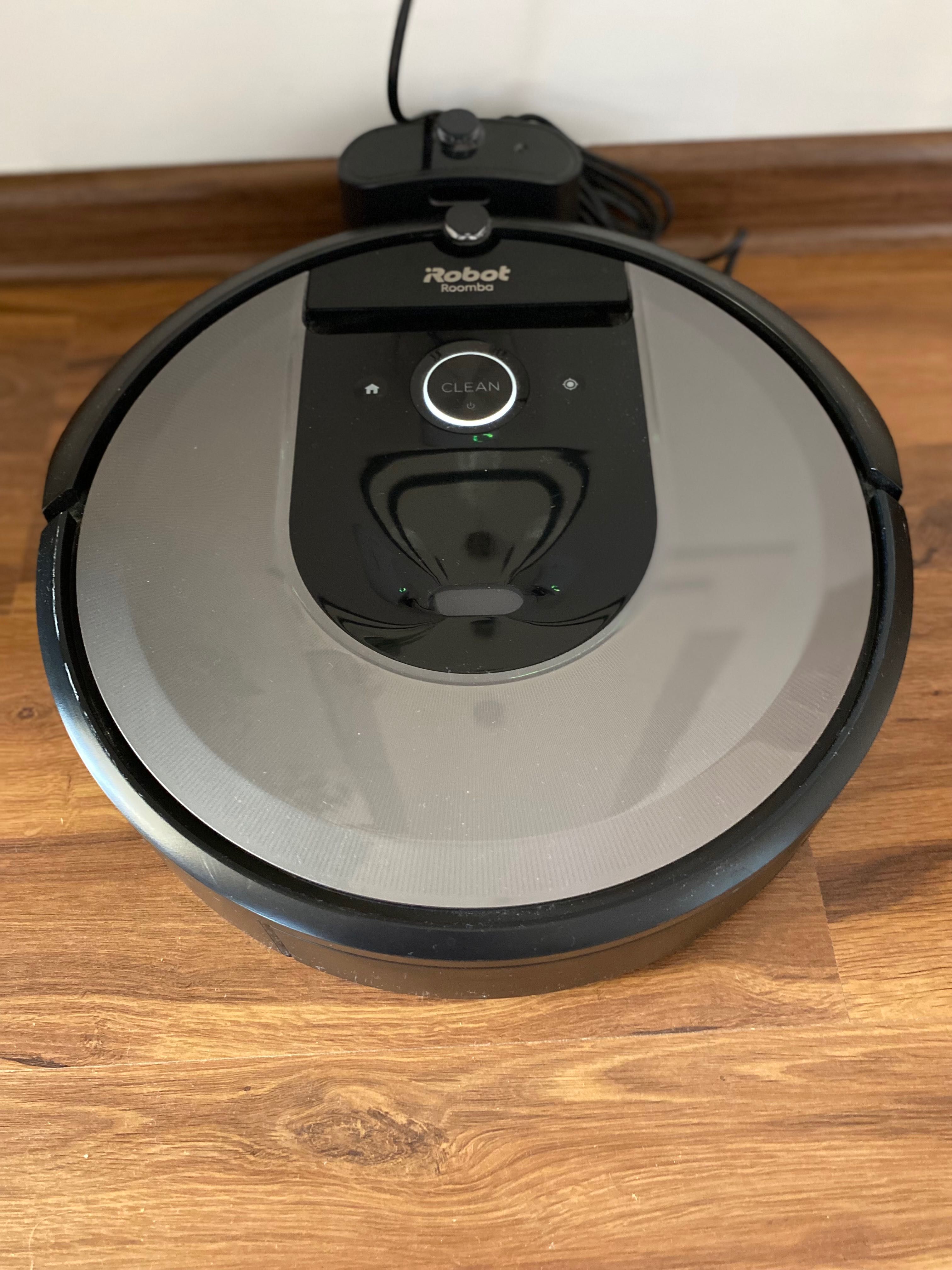 Robot odkurzający IRobot Roomba I7