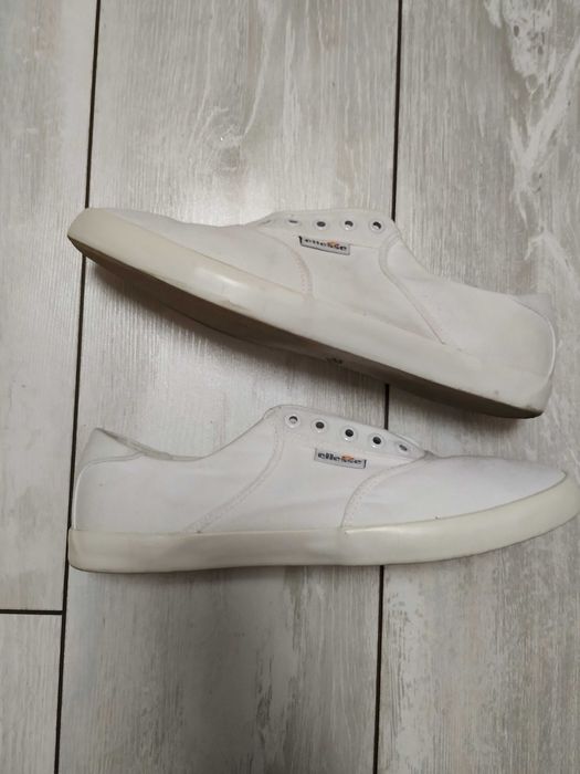 чоловіче взуття Ellesse (40р)