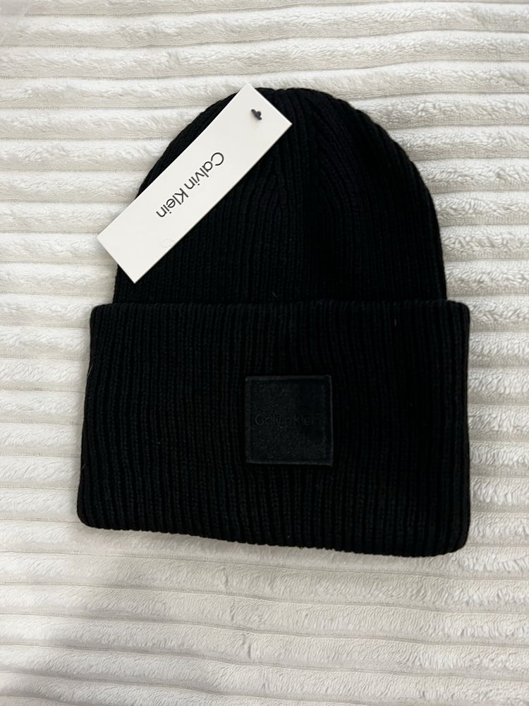 Жіноча шапка Calvin Klein оригінал