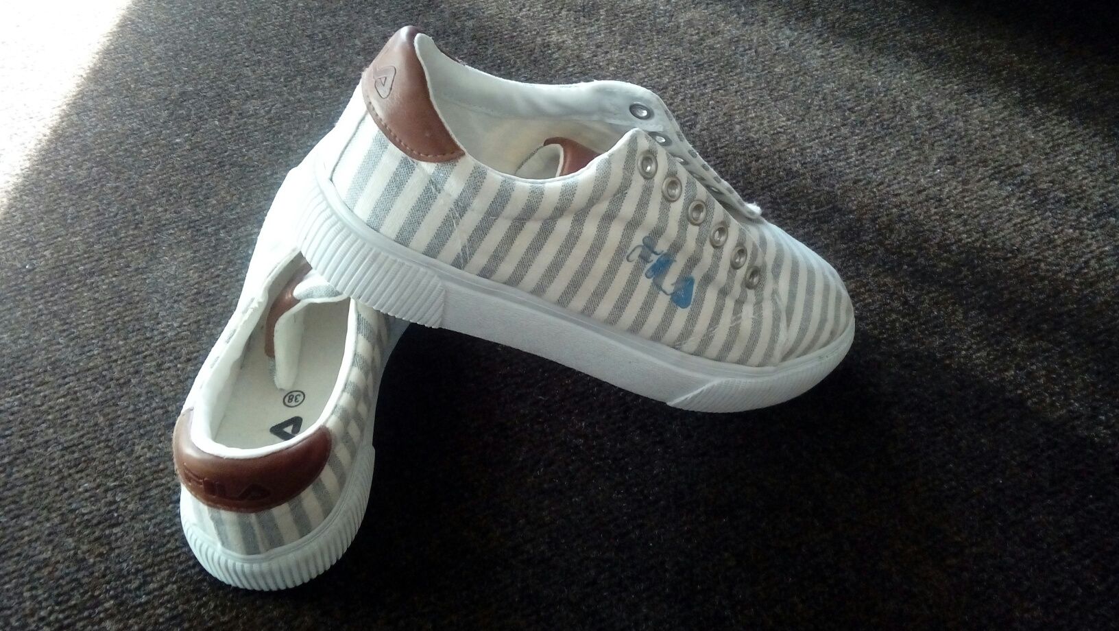 Buty sportowe FILA rozmiar 38