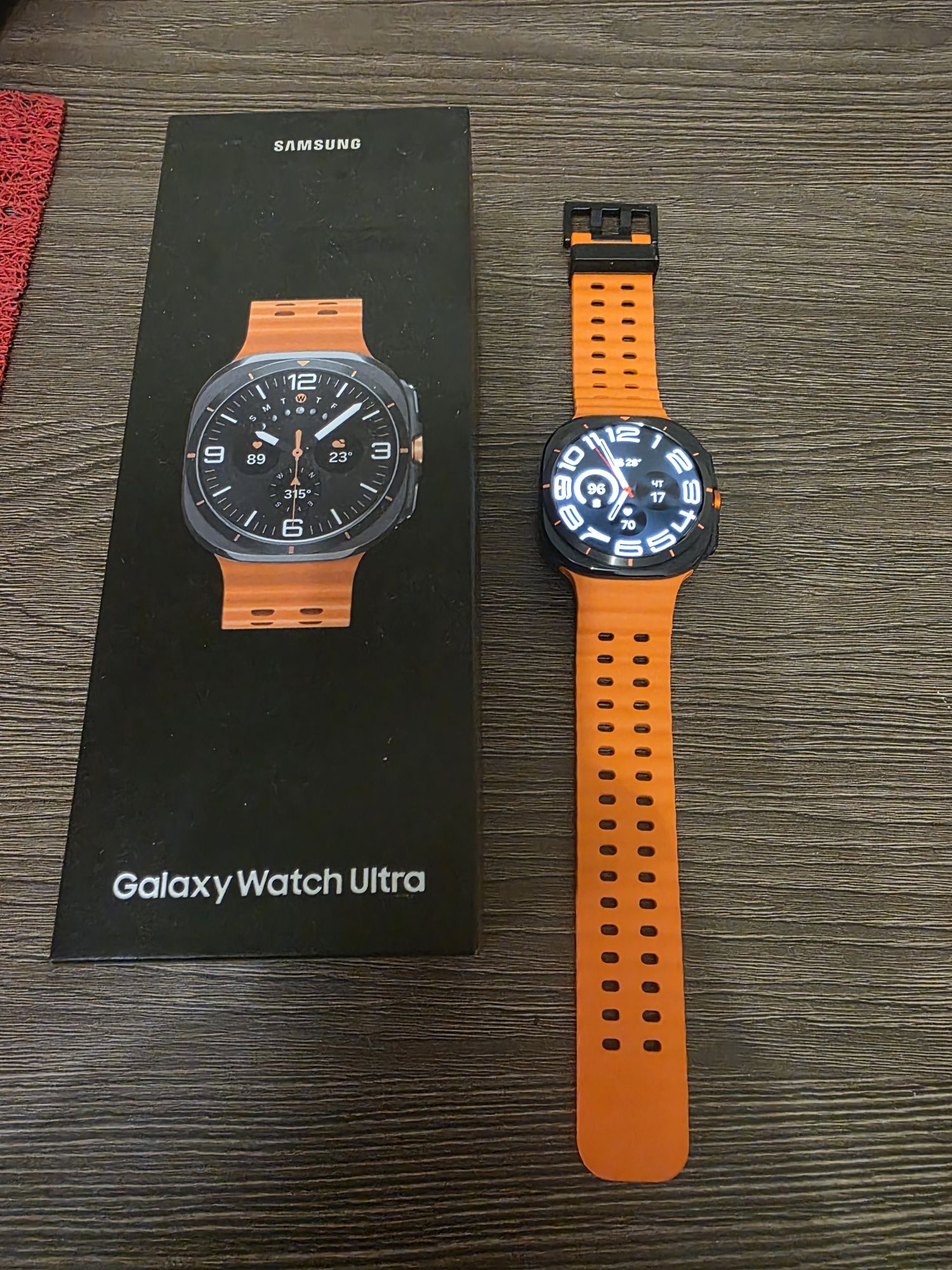Продаю Смарт часы Samsung Galaxy Watch Ultra