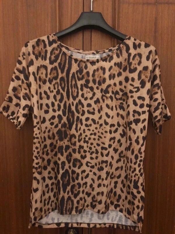 Blusa Nova da Pull & Bear com padrão leopardo (nova!)