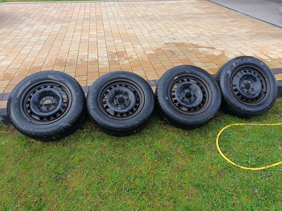 Opony 195/65 zimowe z felgami 15cali 5x110 opel Vectra c
