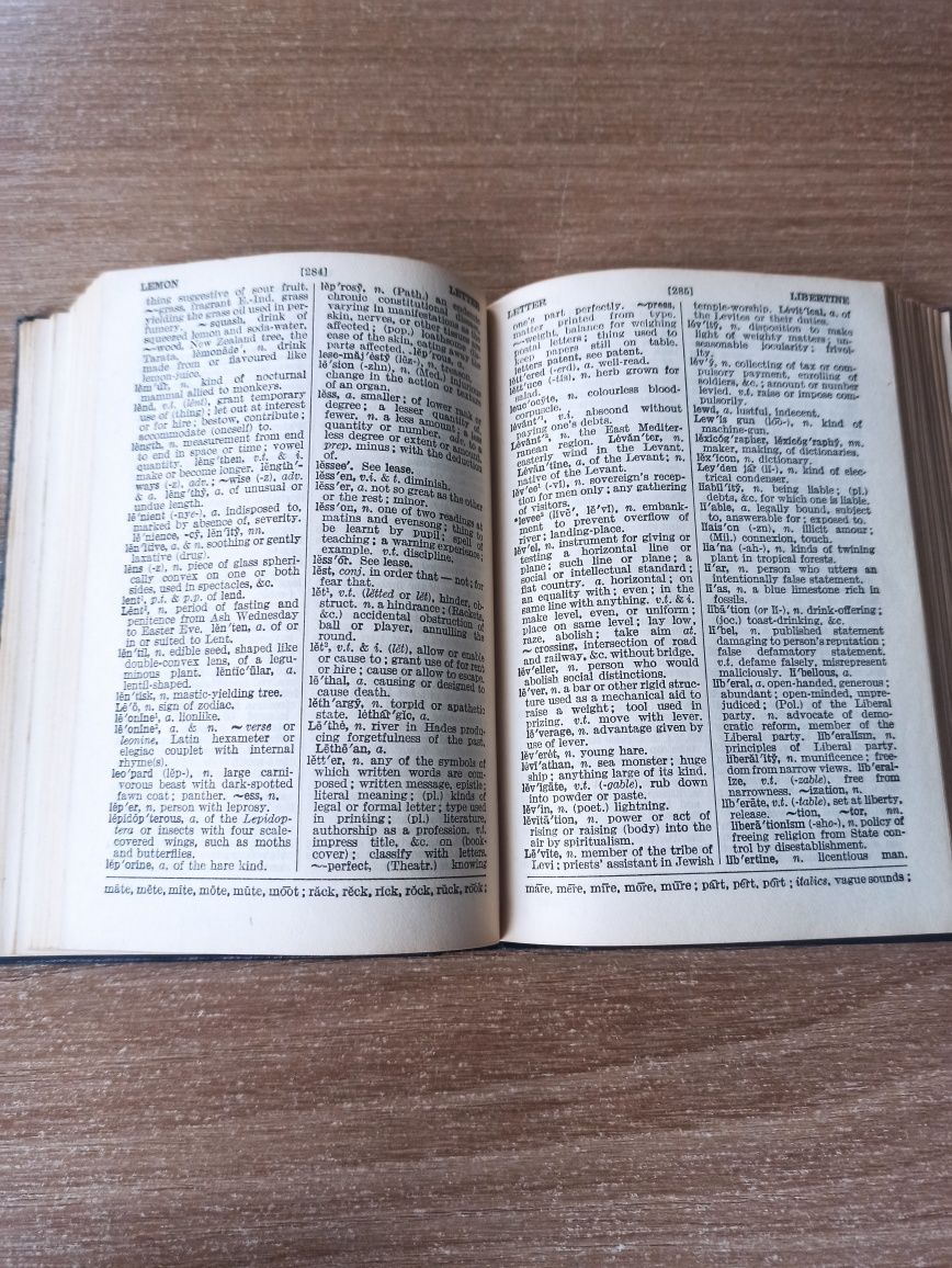 The little Oxford Dictionary _ wydanie z 1941 roku