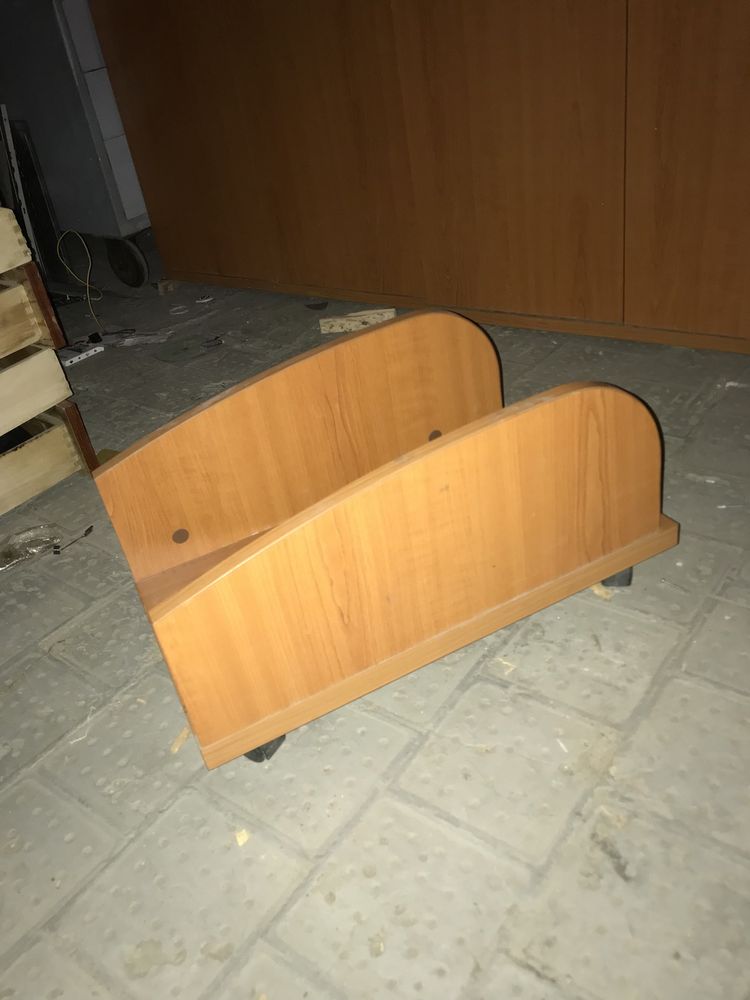 Продам офисную мебель