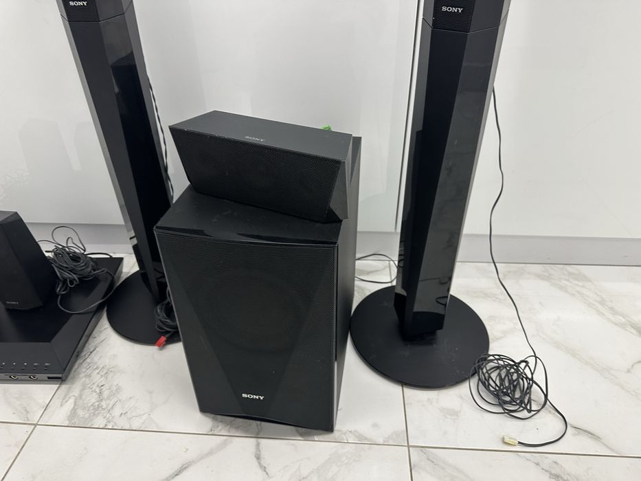 Домашній кінотеатр SONY DAV-DZ650 — 5.1, 1000W, повний комплект
