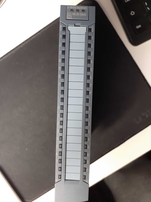 Siemens Simatic S7-1500 moduł DI16 / DO16