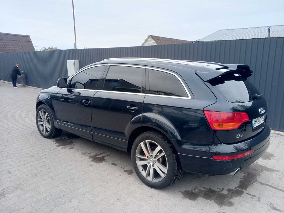 Авто audi q7 продажа