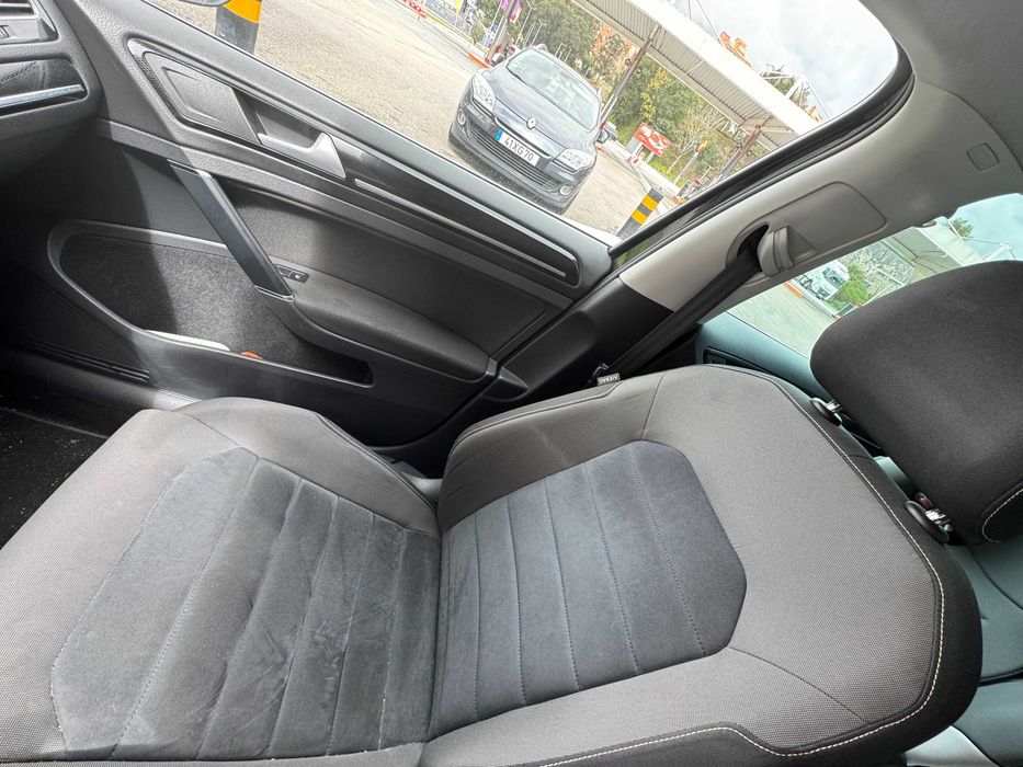 VW Golf Variant 1.6 TDi HighLine