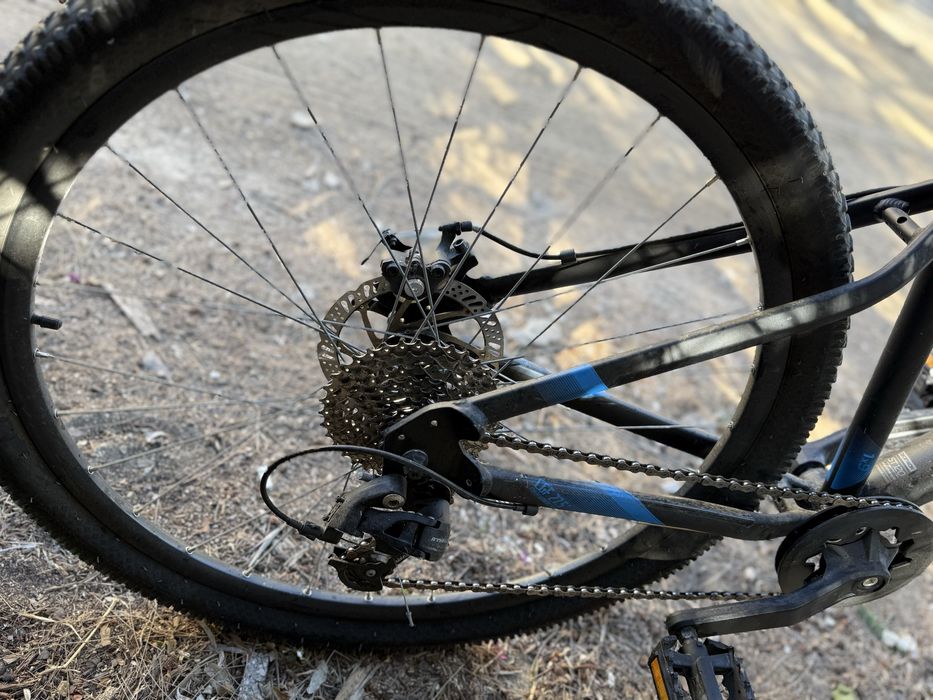 Vendo bike semi nova usada uma vez