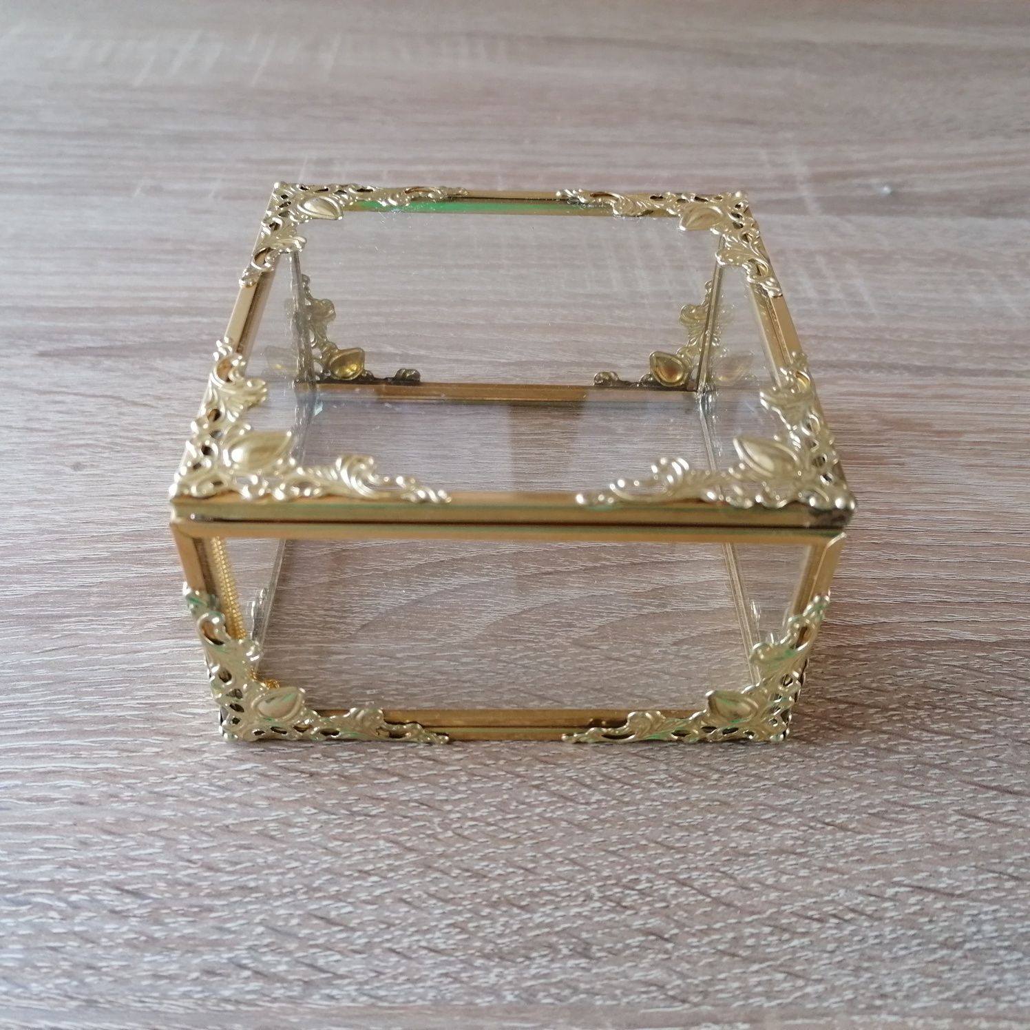 Pudełko szklane złote, szkatułka, organizer, na obrączki