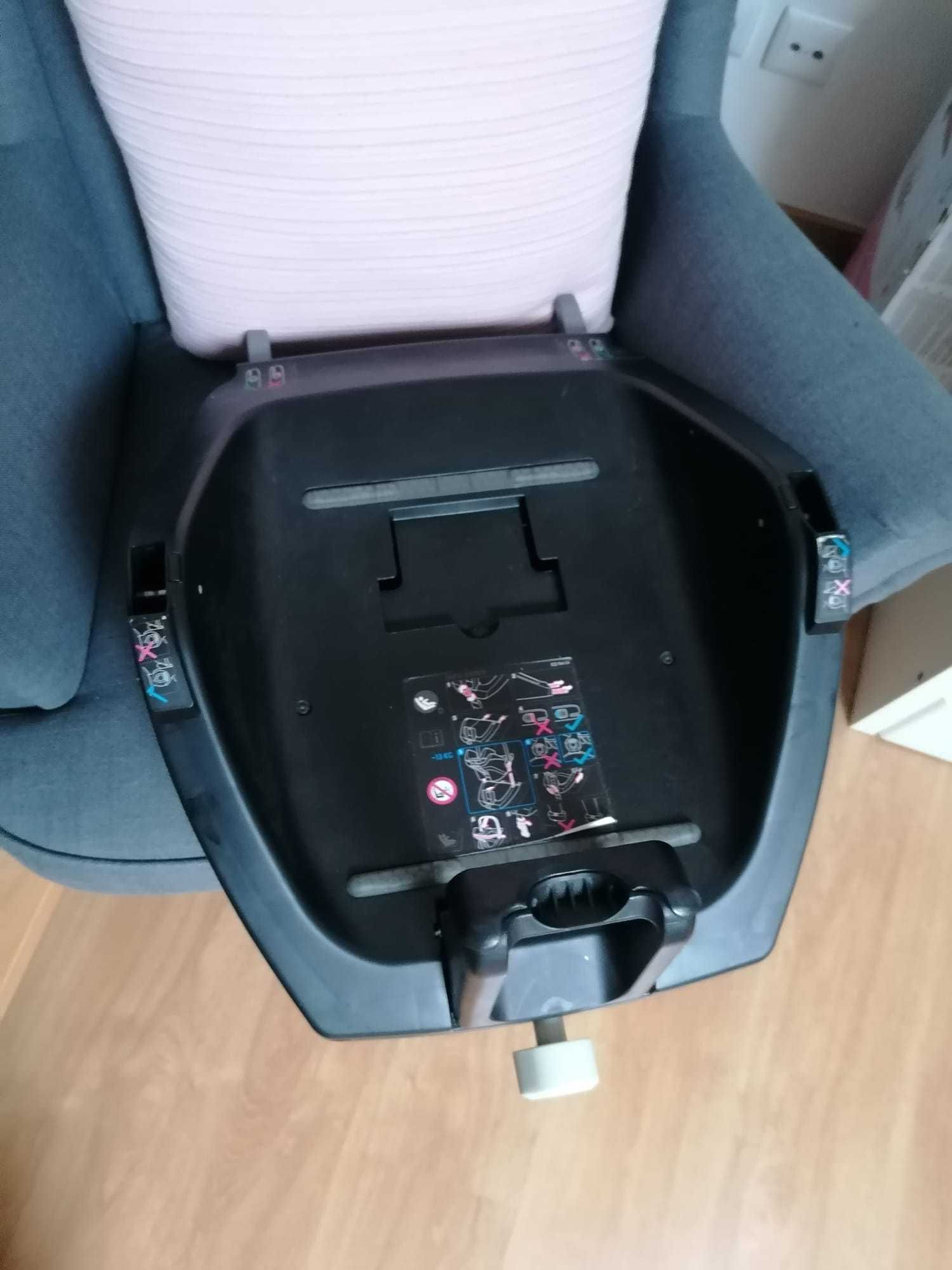 Carrinho de Bebé Concord Neo Trio + Base Isofix