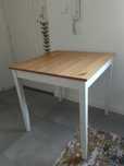 IKEA mesa (74*74*75) em Cacilhas