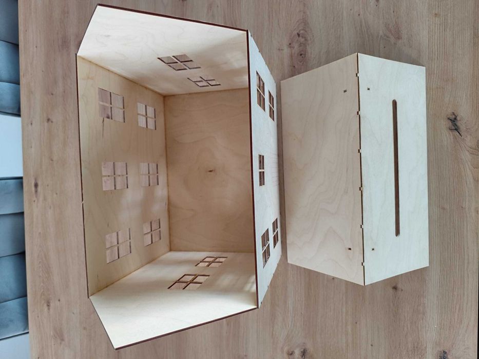 Drewniany domek na koperty ślubne / Pudełko na koperty ślubne