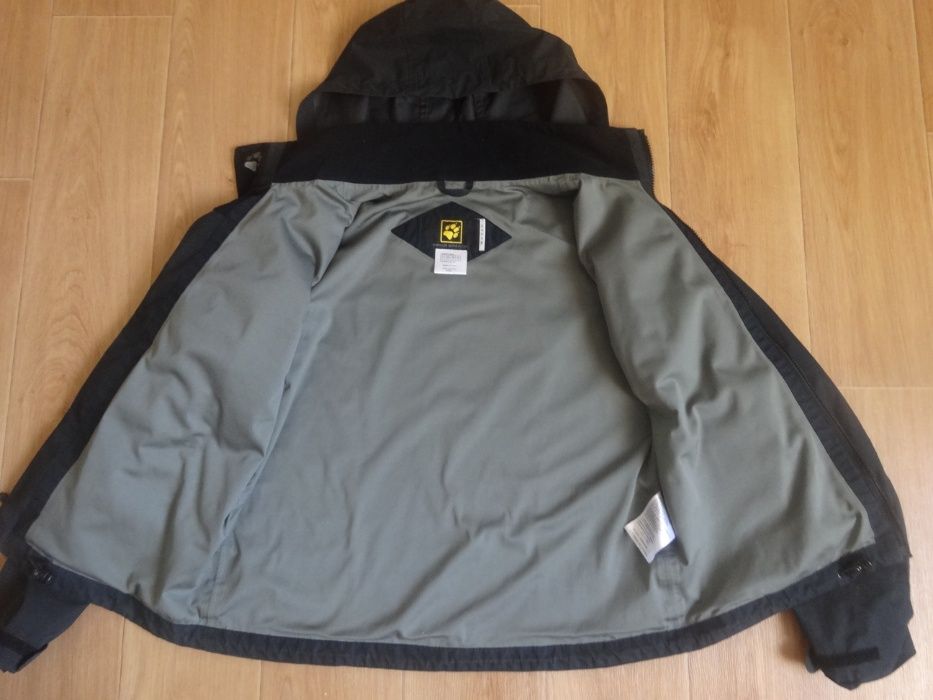 куртка Jack Wolfskin джек