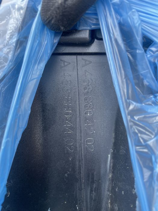 Решетка радиатора, обвес mercedes g500 w463 кубик гелик