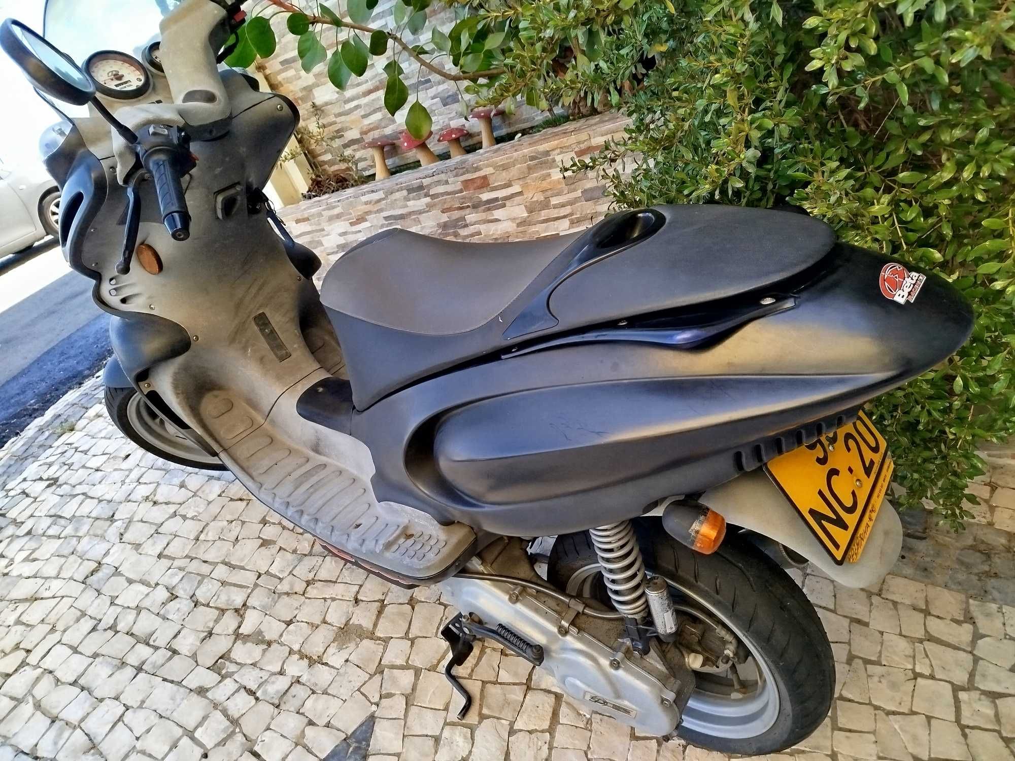 Moto scooter BETA