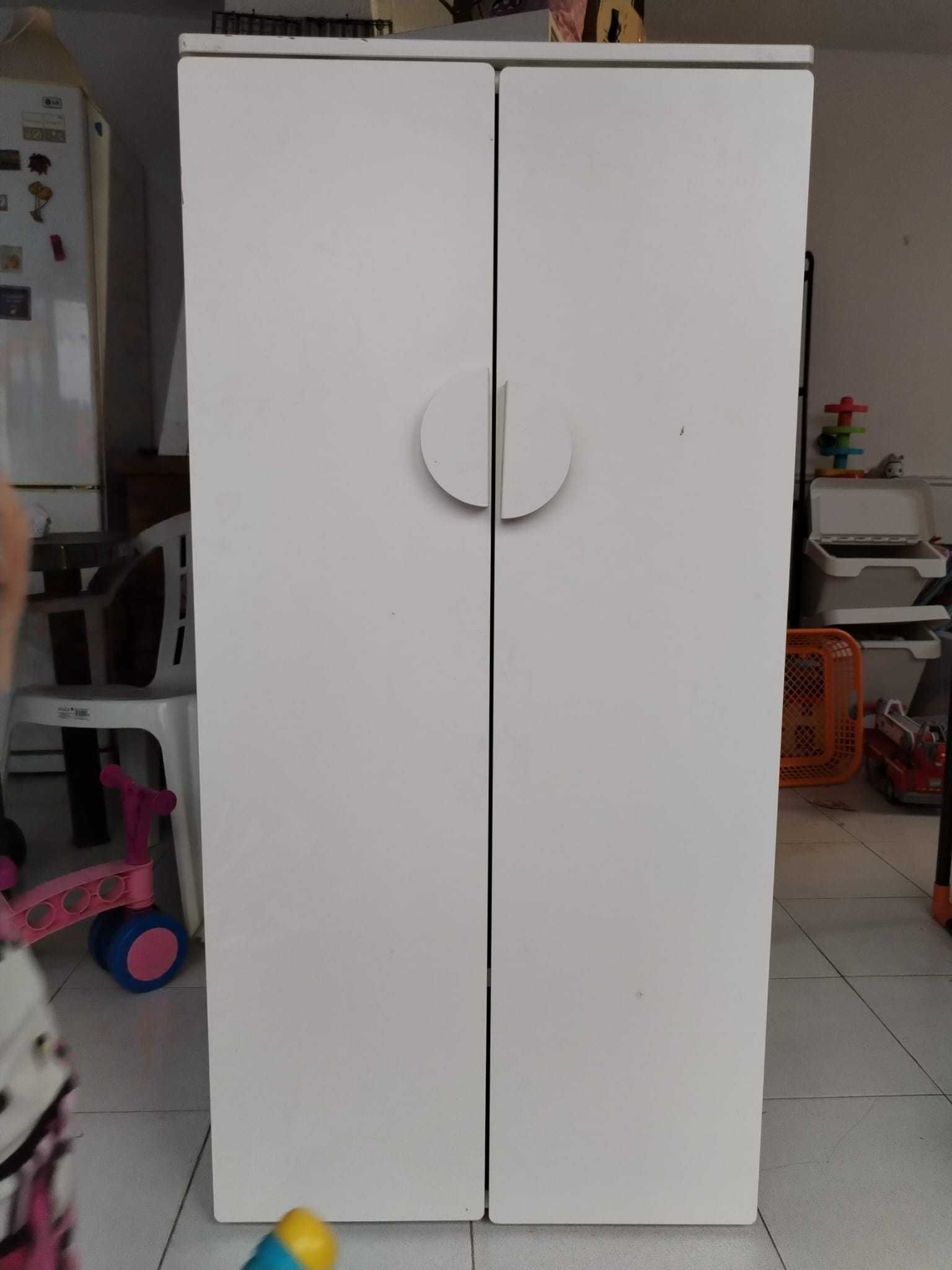 Roupeiro criança
