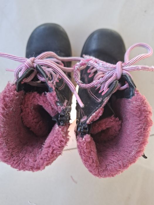 Zimowe buty ociepkane Lasocki roz.27