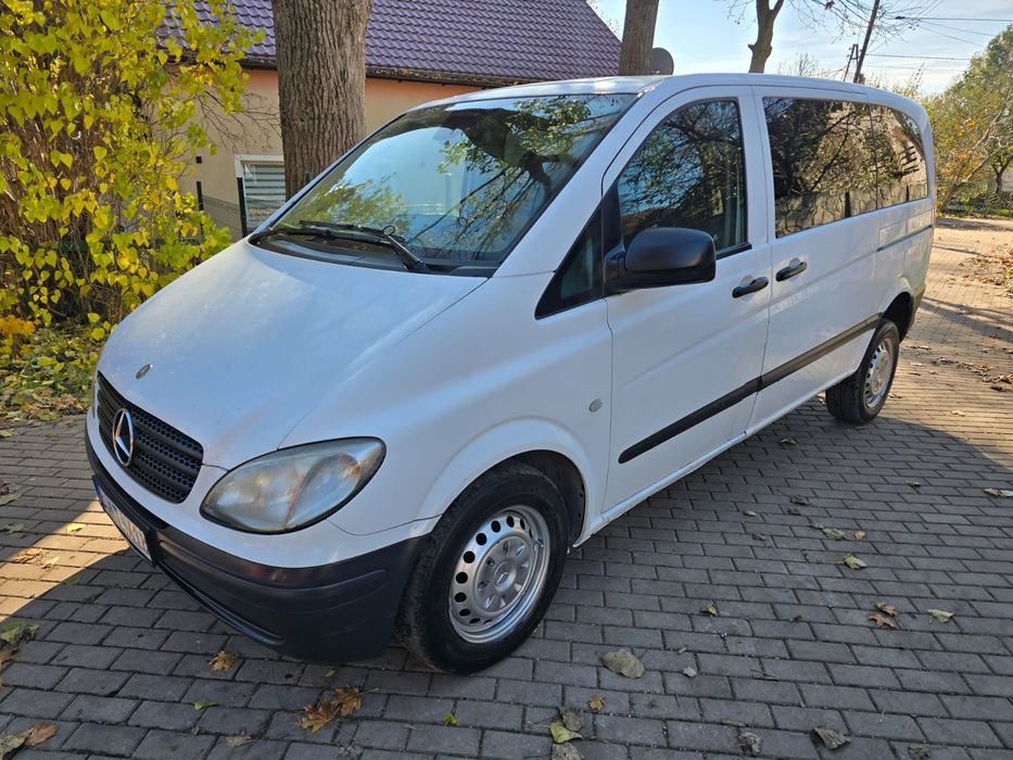 Vito 2010 4x4 klima,automat,9-osobowy 2xdzwi boczne.
