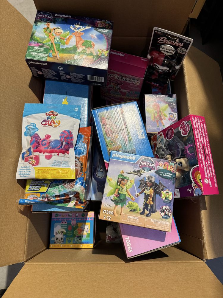 Box karton z zabawkami Zabawki dla dziewczynki klasa A Nowe