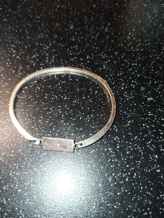 Серебряный браслет .