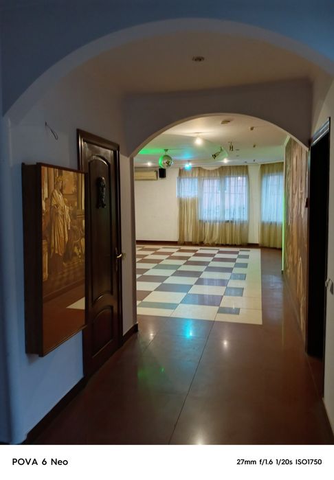 Продам особняк центр города Новострой 170 м² 2 этажа и цоколь