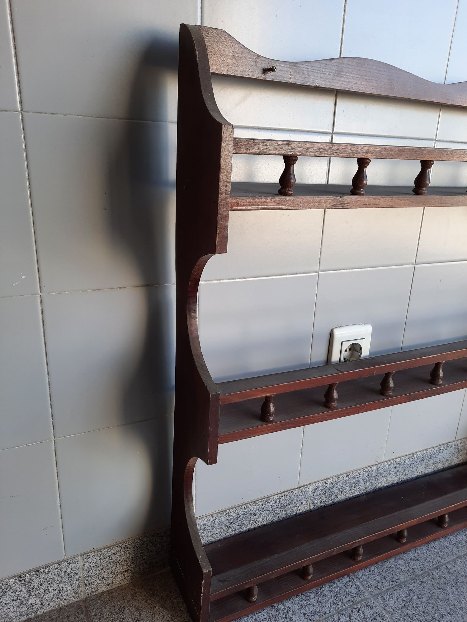 Móvel estante de cozinha