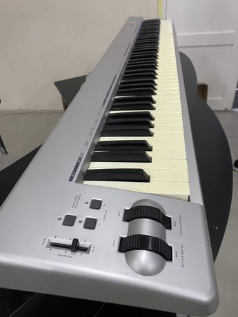 Продам Midi клавиатура M-audio 88 keystation