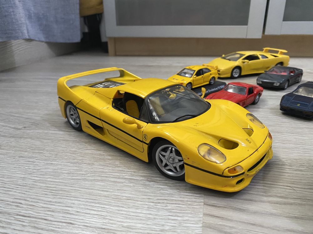 Ferraris e bugattis de coleção