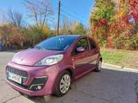 Продам економічний автомобіль  Peugeot 107 2012 року