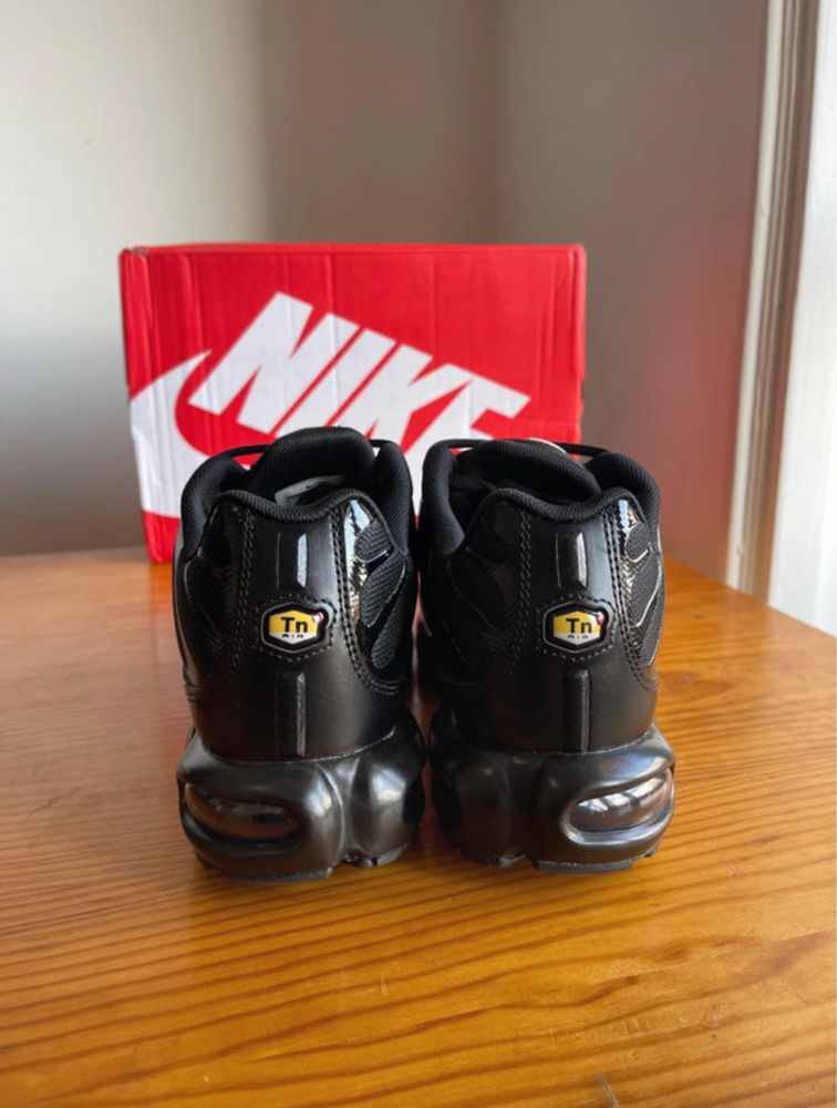 Nike Air Max Plus TN Tripple Black