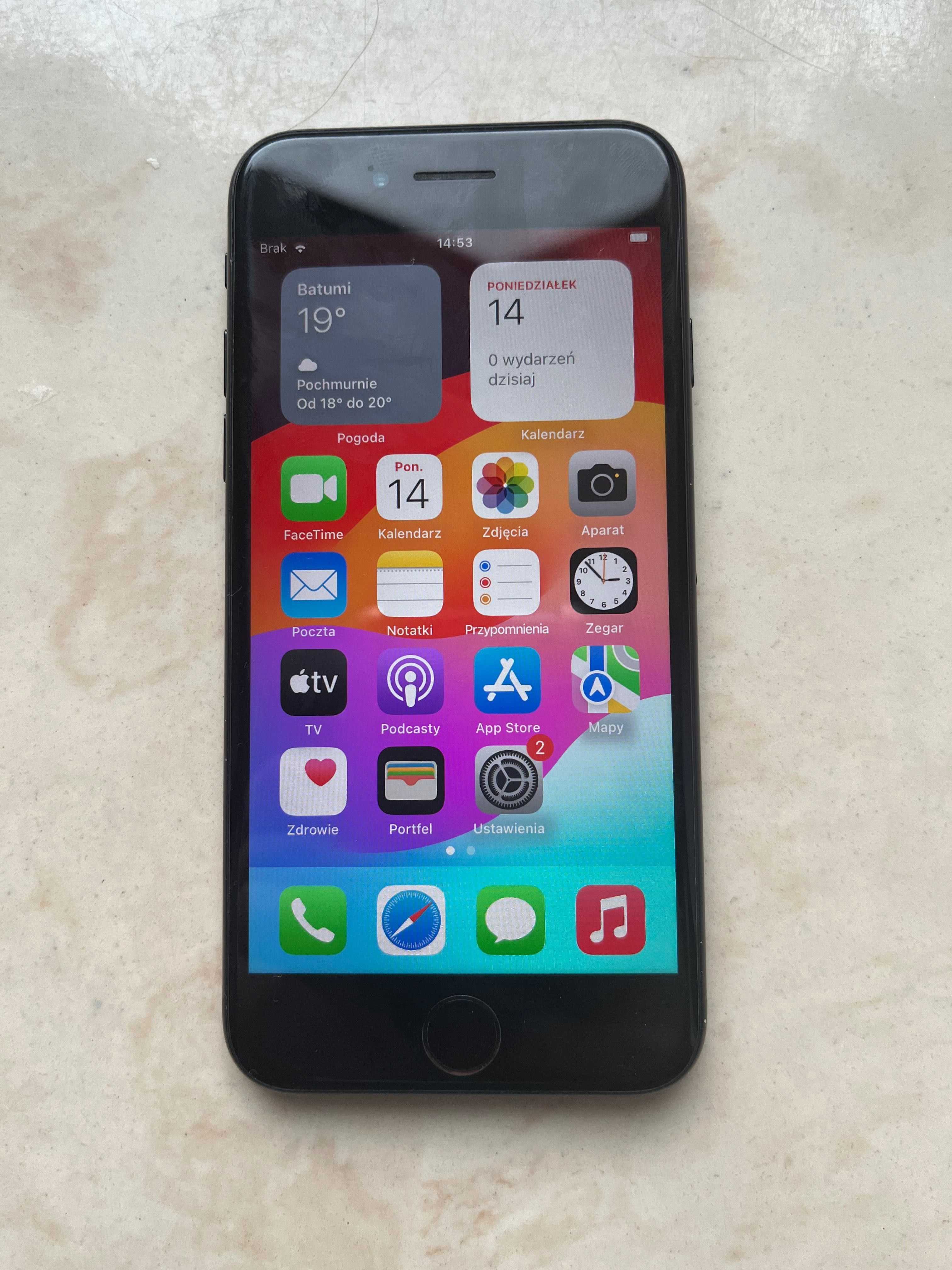 iPhone SE rocznik 2020