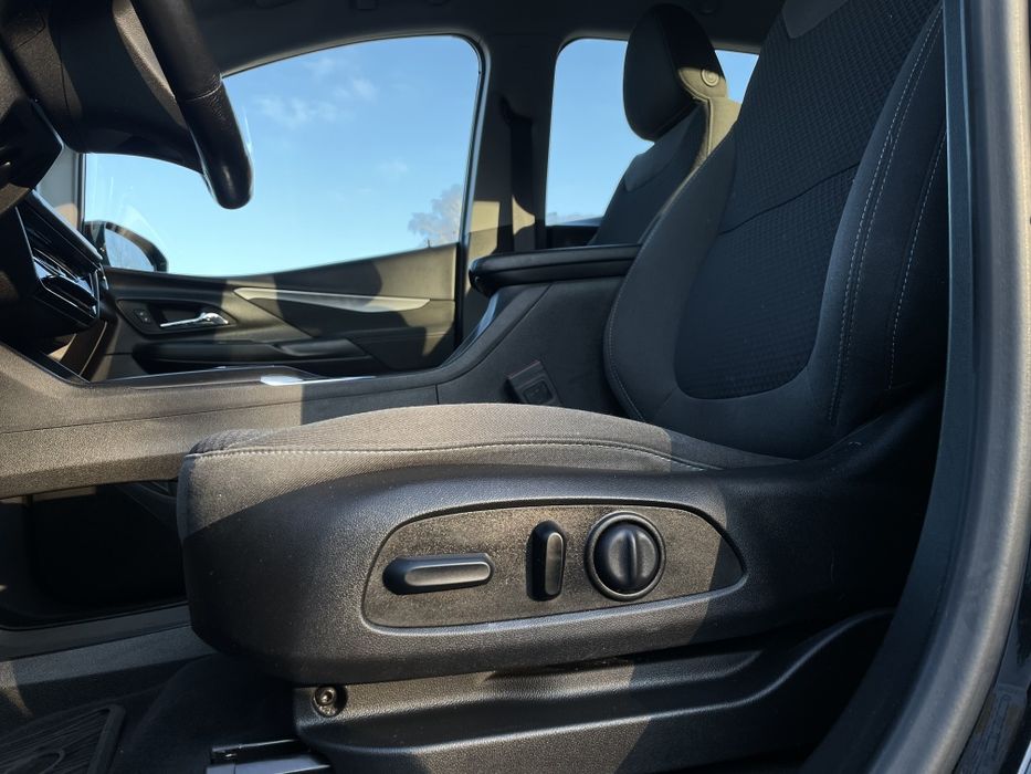 Продам електромобіль Chevrolet Bolt EV 2023