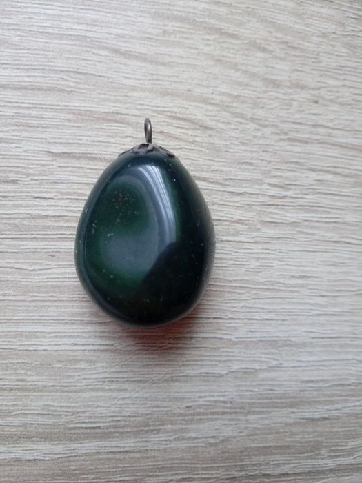 Wisiorek zawieszka kamyk zielony