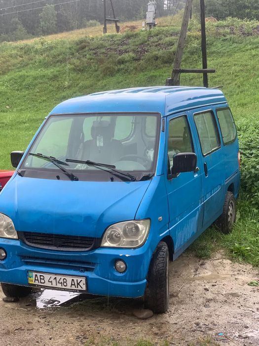 Продам мінівен малолітражний