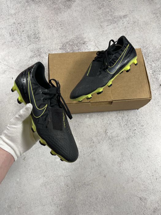 Оригінальні чоловічі копи,бутси Nike Phantom Venom FG з нових колекцій