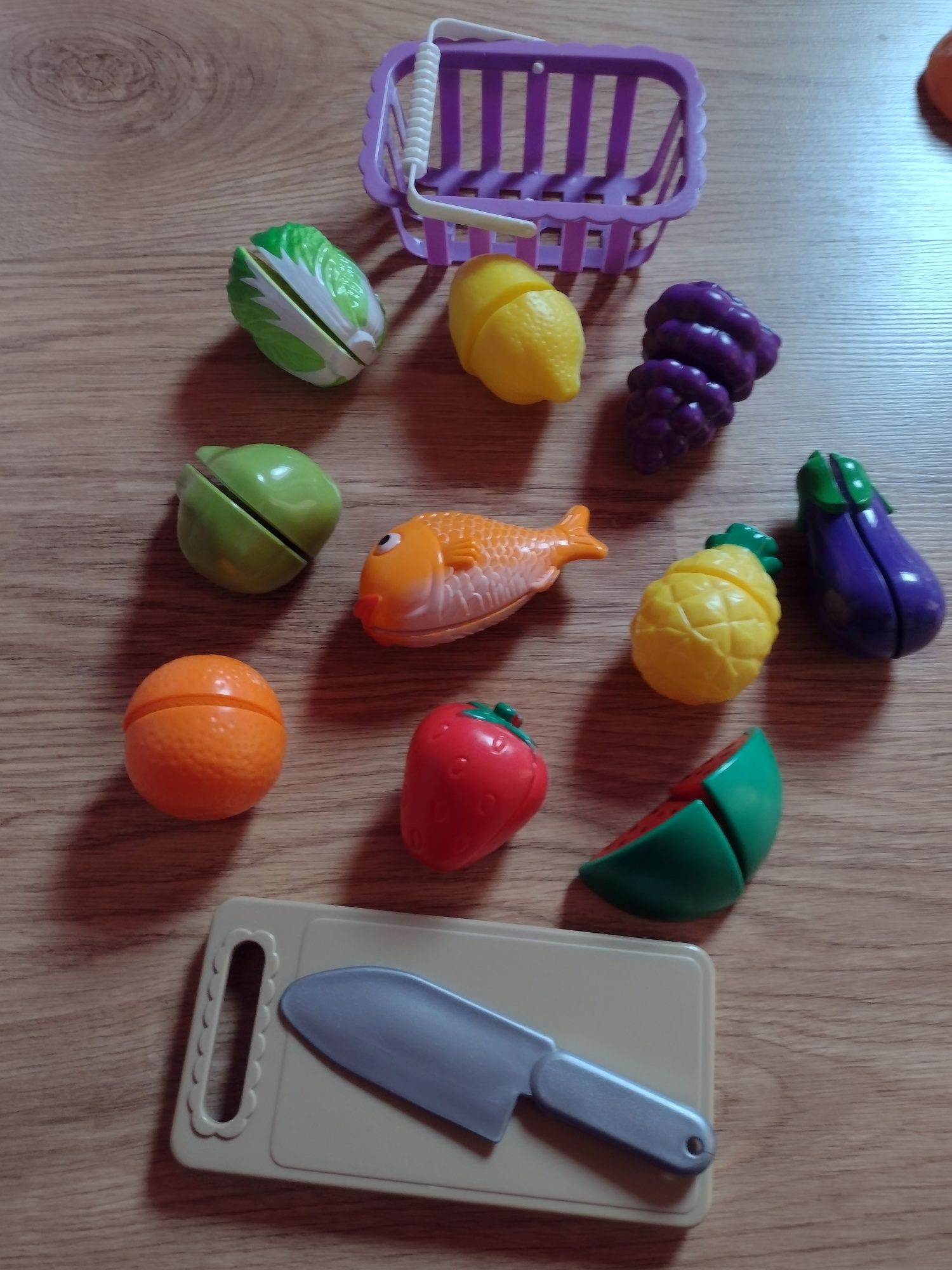 Zestaw zabawkowa żywność do nauki krojenia + deska + nóż