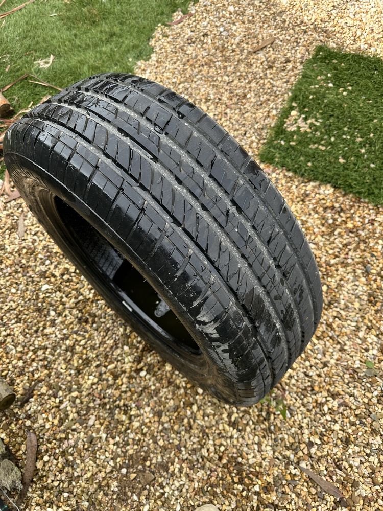 Pneu Ovation VI 386 HP 255/60 R18 112 V XL