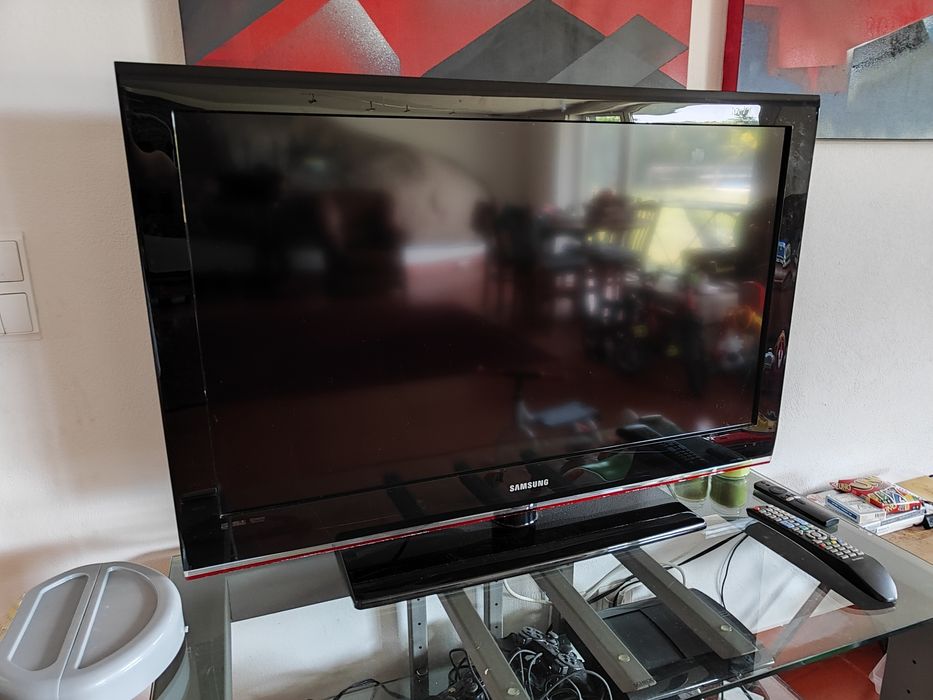 Televisão Samsung LCD