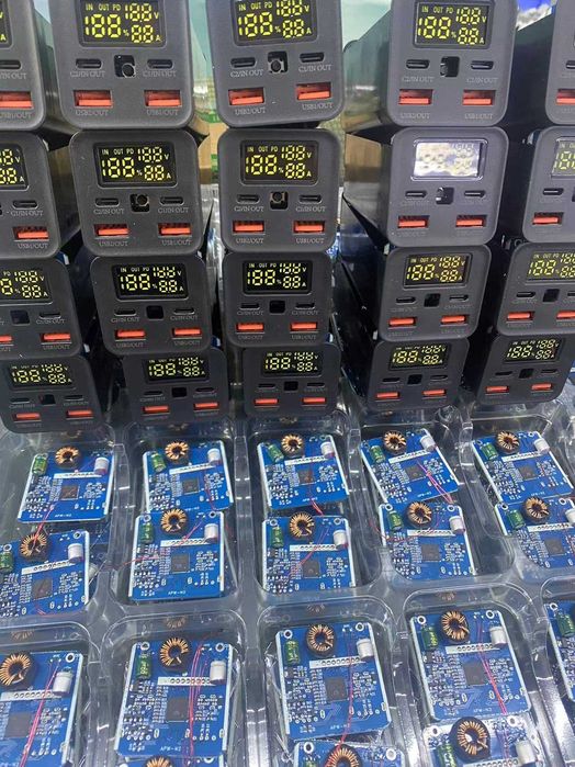 100w корпус PowerBank під акб 21700 на 12 шт