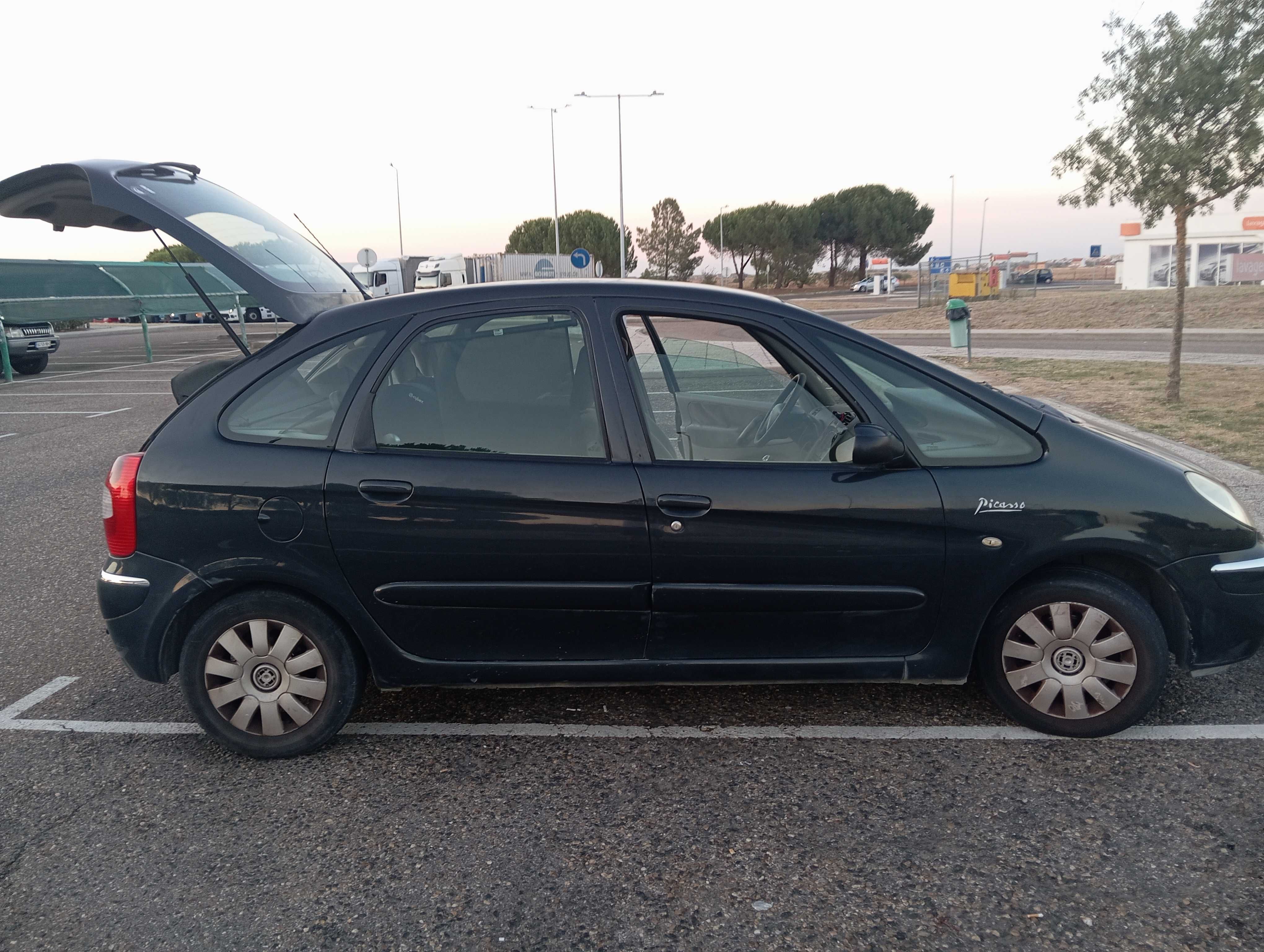 Citroën Xsara Picasso 1.6 HDi 110cv – Espaçoso e Económico