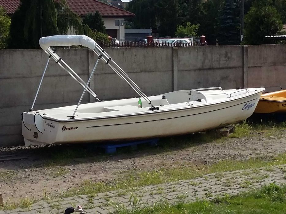 Łódź łódka motoròwka wędkarska bez patentu