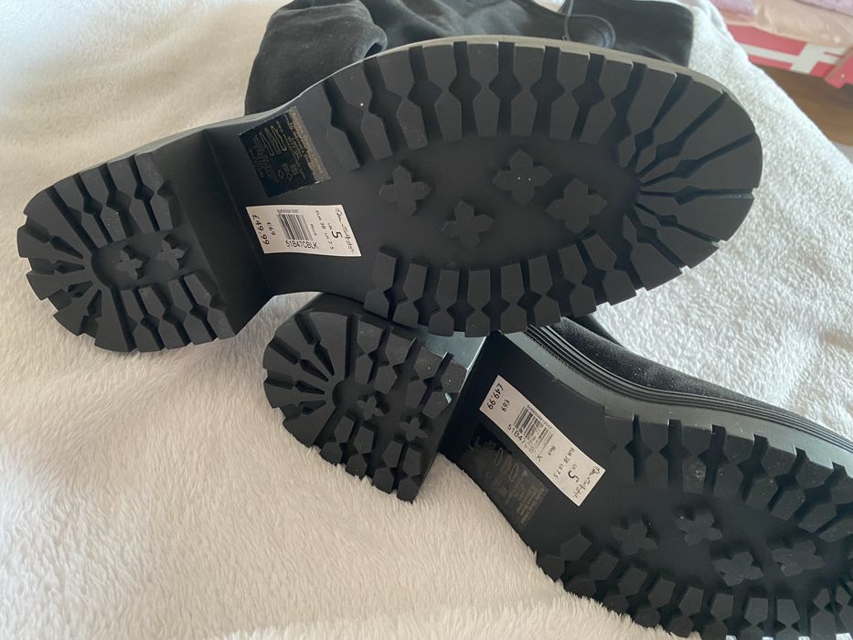 Сапоги ботфорти високі