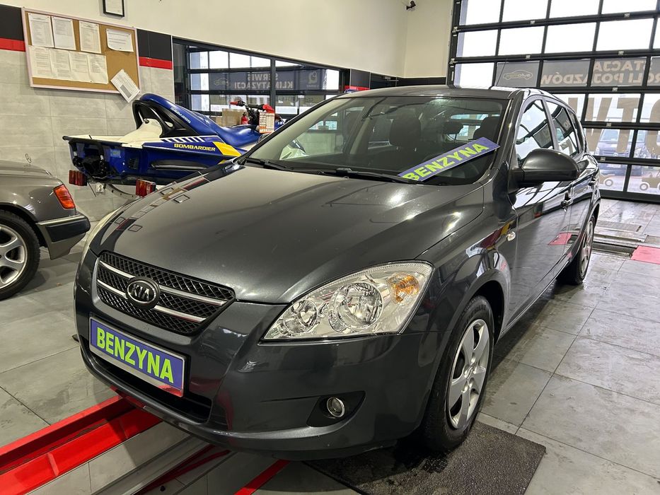 Kia Ceed 1.4kat 109km / Klima / Serwis / Igła