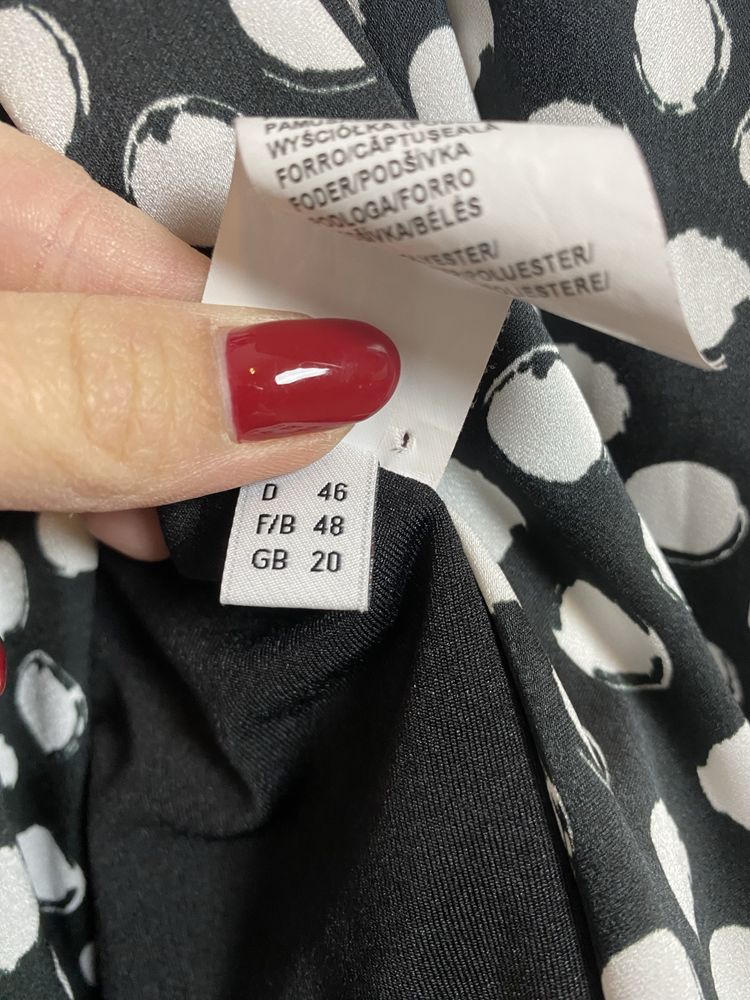 Sukienka czarna w groszki kropki Madeleine XXXL 46