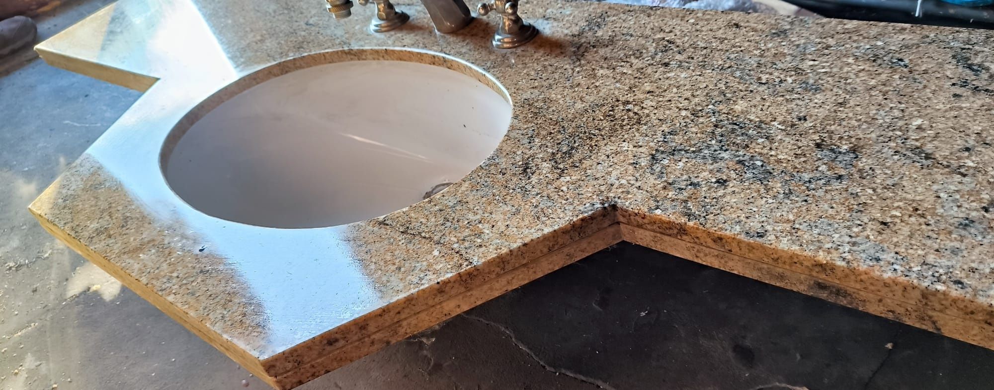 Umywalka granit  blat